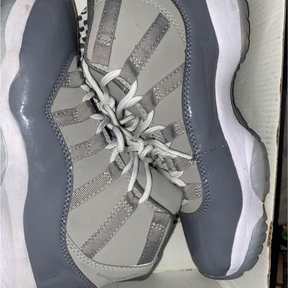Jordan 11 Retro All Gray Sneakers